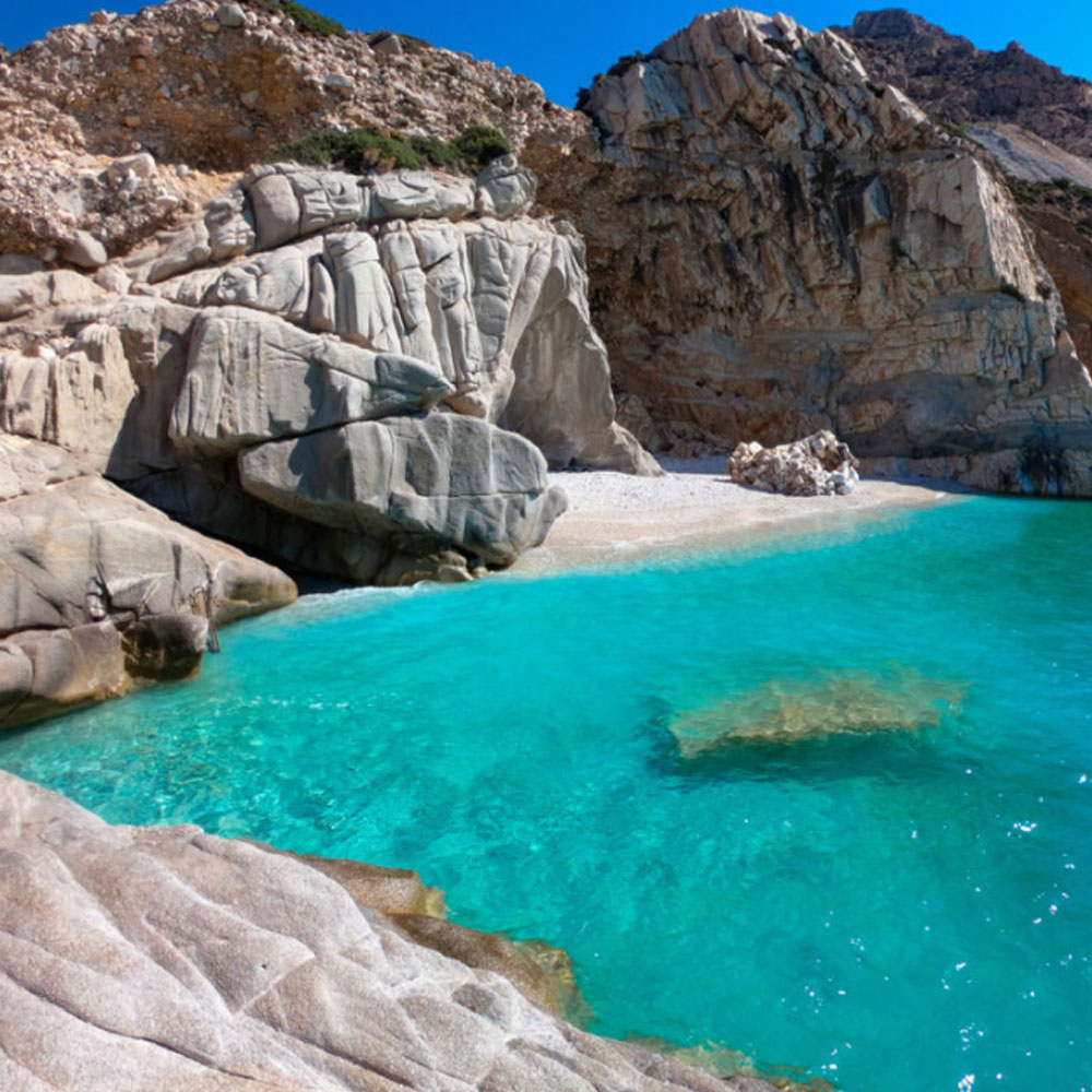 How to get to Ikaria Greece?-